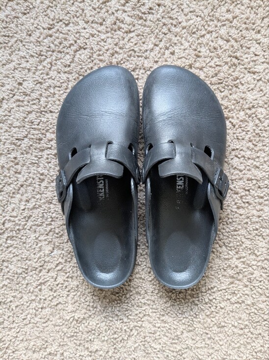 Birkenstock Shoes - 🖤 Birkenstock Boston Essentials PVC Clogs